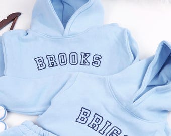 Ensemble sweat à capuche avec prénom personnalisé pour enfant, cadeau survêtement personnalisé, survêtement prénom personnalisé, tenue pour bébé et tout-petit, cadeau personnalisé pour enfant.
