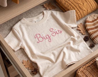 Hand Embroidered Big Sister Shirt, Daisy Flower Toddler Tee, Big Sis Toddler Shirt, Cute New Big Sister Gift, Matching Hospital Outfits