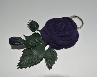 Rosa púrpura salvaje, encanto del bolso rosa mosqueta, encanto del bolso de la flor del cuero genuino, cuero de los encantos del bolso, llavero de la flor de cuero, encanto del bolso de cuero