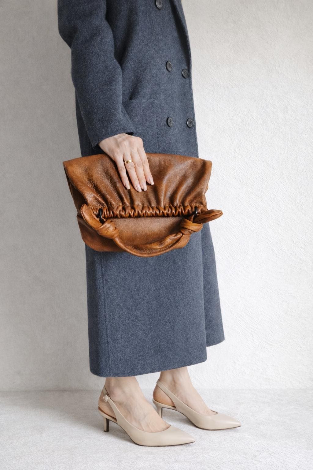 Soft Leather Knot Handle Bag, Convertible Brown Clutch with Back Zipper, Slouchy Anti-theft Hobo, Top Handle Handbag