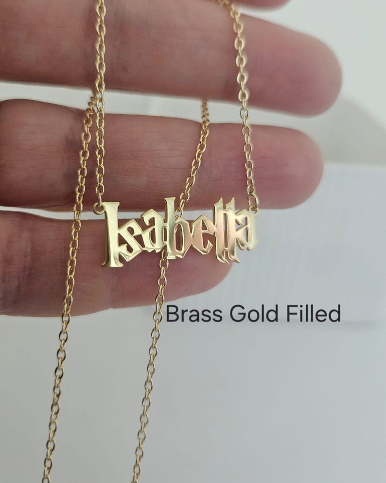 Collar con nombre de mago, collar con nombre de Harry P. Font, regalo perfecto de plata, joyería personalizada, collar de oro para mujer, regalo de Halloween, regalo para ella imagen 3