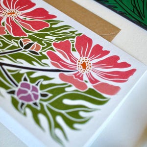 Carte de fleurs cosmos linogravure / Carte de fleurs de naissance d'automne / Octobre / Carte de voeux lino avec fleurs ornementales - Carte à l'unité avec enveloppe
