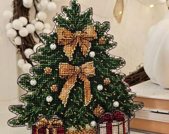 Christmas tree cross stitch kit, stitchable plastic Xmas Eve with gift box, winter holidays x-stitch kit, DIY New Year needlepoint kit