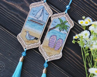 Flip-Flops Cross Stitch Kit on Wood, Beach Bookmark Set with Tassels, Summer DIY Needlecraft Gift