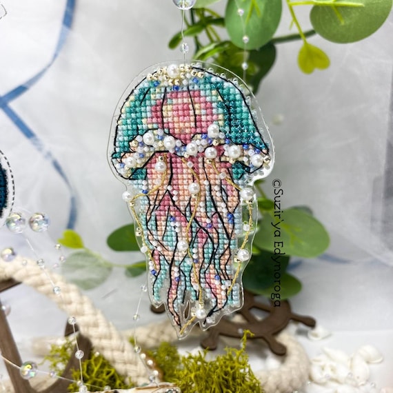 ビーズとパールを使ったクラゲのクロスステッチキット、プラスチック