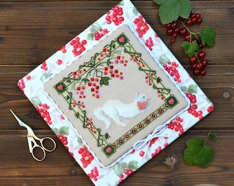 Cat Cross Stitch Kit with Redcurrants, Cute Kitten Needlepoint Pattern, DIY Needlework Gift