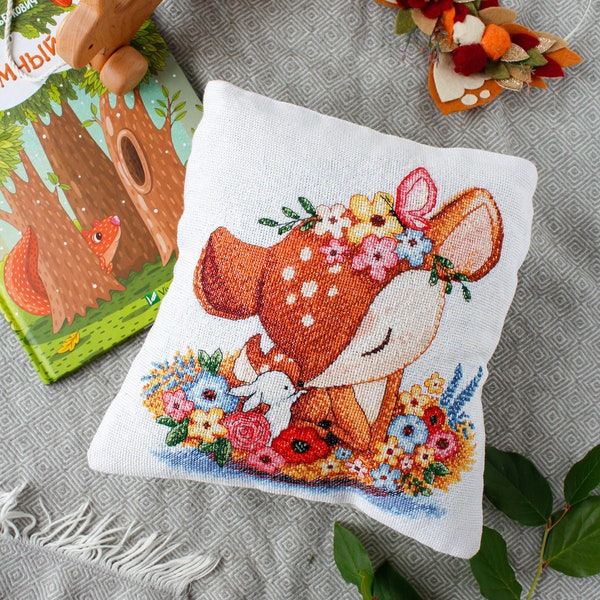 Baby deer pillow case cross stitch kit, DIY fawn cushion cover, cute animal x-stitch pattern