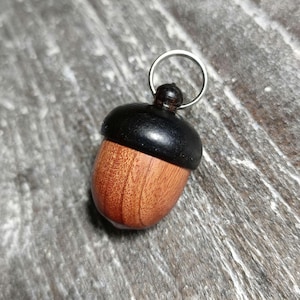 Mini acorn pot for your Victorian inspired chatelaine