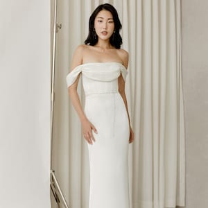 Satin wedding dress modest wedding dress minimalist wedding dress (Engagement / Pre-wedding / celestial)