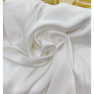 Robe de mariée kimono en soie premium pour demoiselle d'honneur Robe kimono longue et soyeuse, cadeau pour elle Blanc