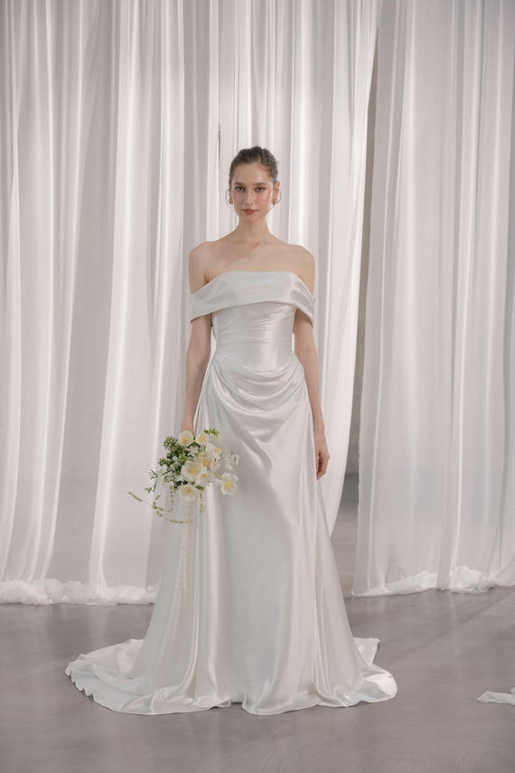 Minimalist Simple Satin Wedding Dress With Square Neck and Flower  Applicants - Etsy Israel