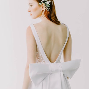 Simple open back wedding dress modest a line wedding dress minimalist crepe wedding dress (Engagement / Pre-wedding / celestial)