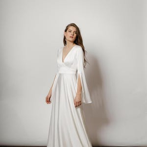 September - Flowing Satin wedding dress with long sleeves and key-hole back (Engagement / Pre-wedding / celestial)