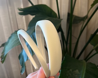 Witte dikke hoofdband, bruidshoofdband, bruiloft satijnen gewatteerde hoofdband, vrouwen pluche hoofdband, zijden pad haarband, ivoor cadeau voor haar hoofdband