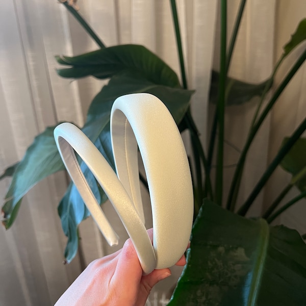 Witte dikke hoofdband, bruidshoofdband, bruiloft satijnen gewatteerde hoofdband, vrouwen pluche hoofdband, zijden pad haarband, ivoor cadeau voor haar hoofdband