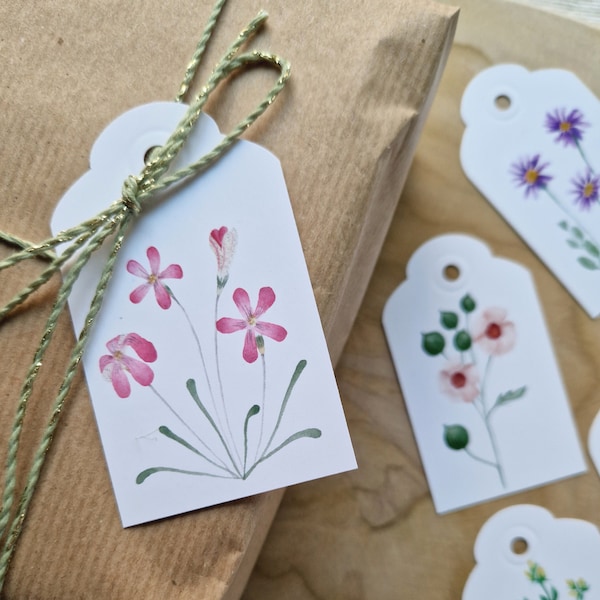 Geschenkanhänger mit Aquarellblumen, Papieranhänger mit Blumen, Gifttag, Etiketten illustriert, Geschenkverpackung