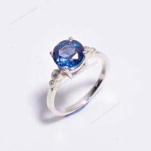 Alexandrite Gemstone Ring: 925 Sterling Silver, Round Cut