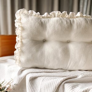 Leinen Keil Kopfstützen Kissen mit Rüschen |  Dreieckiges natürliches Boho Kissen | Bett Rückenstütze | Kissen mit langer Lehne | Lesekissen
