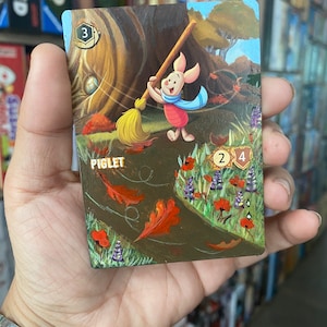 Arte alterada do cartão Disney Lorcana - Leitão Winnie the Pooh art alter l Cartão TCG Alter - Cartão pintado único presente Disney Lorcana