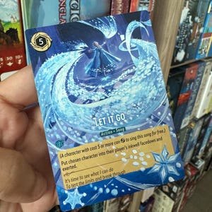 Disney Lorcana Karte verändert Art - Let it Go Rare l TKG Karte Alter - Einzigartige handgemalte Karte Disney Frozen Elsa Lorcana Geschenk