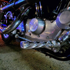Harley Davidson footpegs
