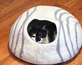 Large 100% Pure Wool Cat Cave Bed | Handmade in Nepal Premium Felted Merino Wool Kitty House | Eco-Friendly Spacious Kitten & Adult Cat Bed