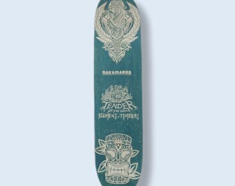 Skateboard Hawaiian style with transparent griptape