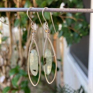 Chrysoprase oval dangling earring in Argentium silver.