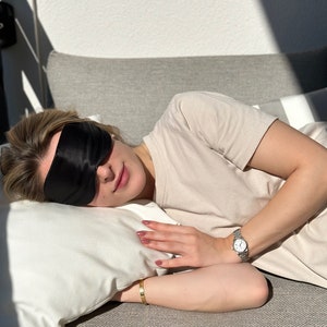 Sleeping mask made of 100% pure mulberry silk I 22 Momme I Oeko-Tex certification image 8
