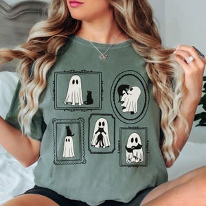 Halloween katt spöke skjorta komfortfärger söt spöke skjorta kattmamma Halloween skjorta svart katt t-shirt Halloween spöke läskig skjorta Halloween gåva Moss