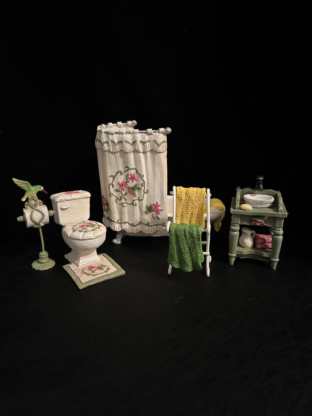 Vintage Dollhouse Bathroom Furniture Set Hummingbird 5 Pieces - Etsy