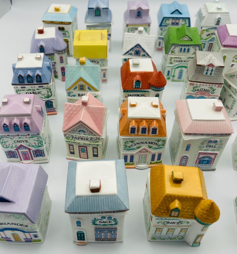 Lenox Spice Village 24-Jar Full Collection - Thumbnail 3