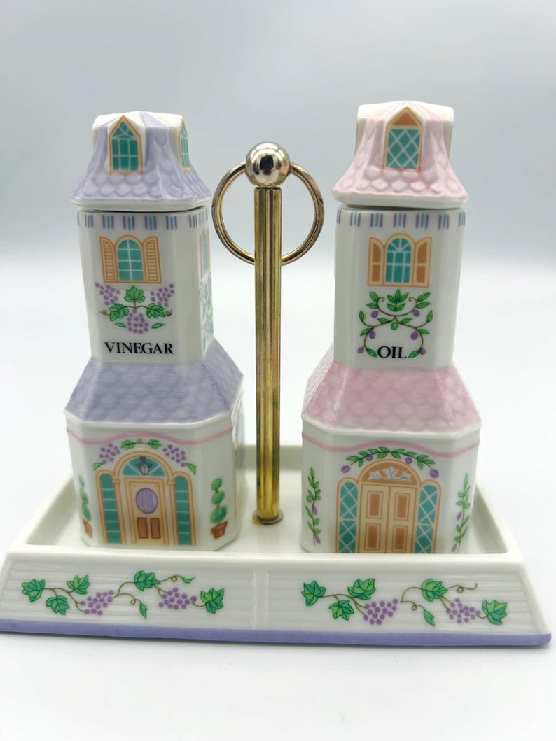 Lenox Spice Village Creamery - Thumbnail 3