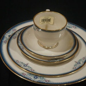 Lenox Presidential Columbia 5 Piece Place Setting