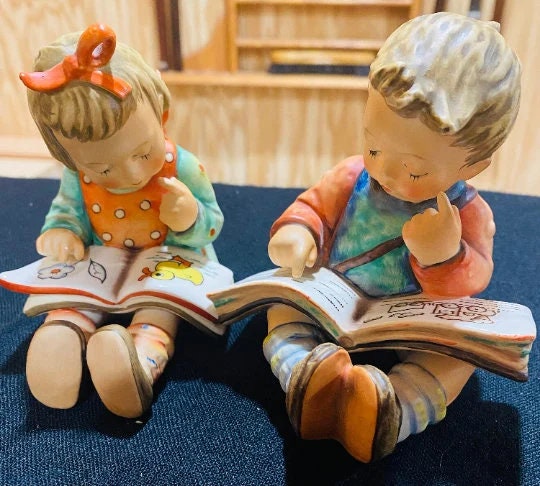 Hummel Goebel Bookworm Bookends: Boy and Girl Reading - Etsy