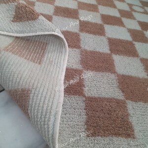 Handgjord schackrutig matta Neutral beige salviagrön rutig matta Skandinavisk boho vardagsrumsmatta Handtuftad mjuk ullmatta Anpassad storlek bild 9