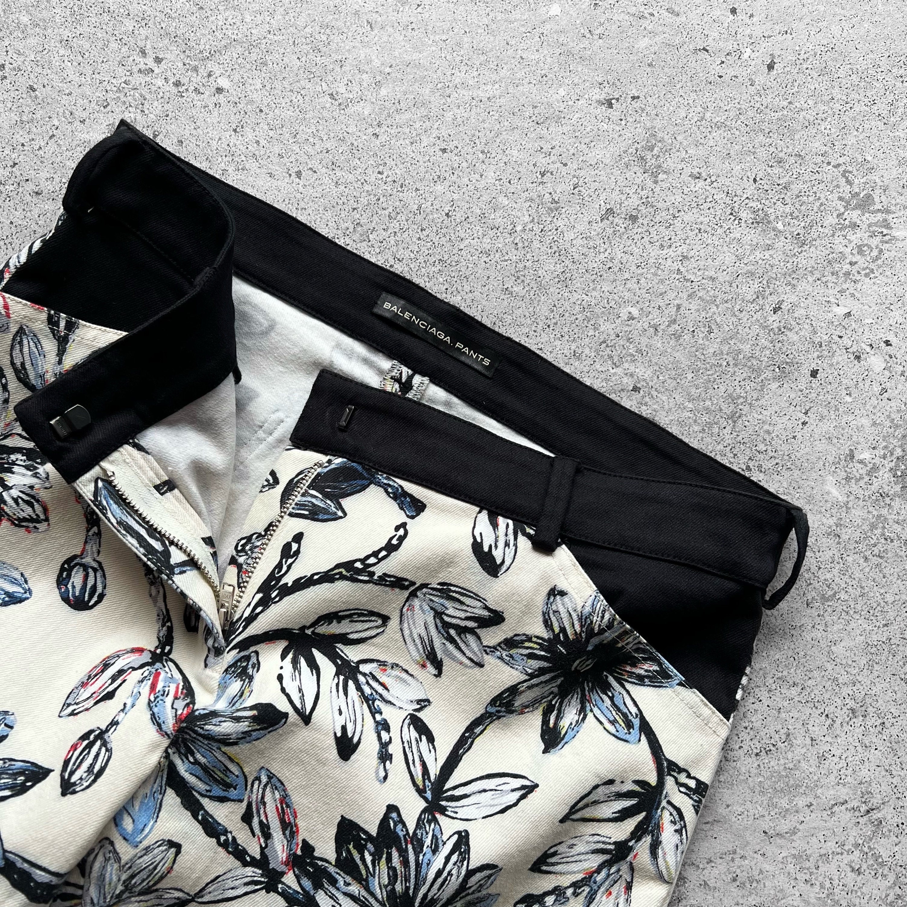 ●送料込●BALENCIAGA● floral print パジャマパンツ Balenciaga Women's Floral Printed Premium Pants Skinny Leg