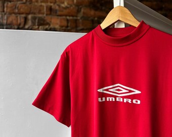 韓国*UMBRO■Late Checkout Cocktail Graphic Short Sleeve Amazon.com: Umbro Men's Photo Short Sleeve Tee, Mist