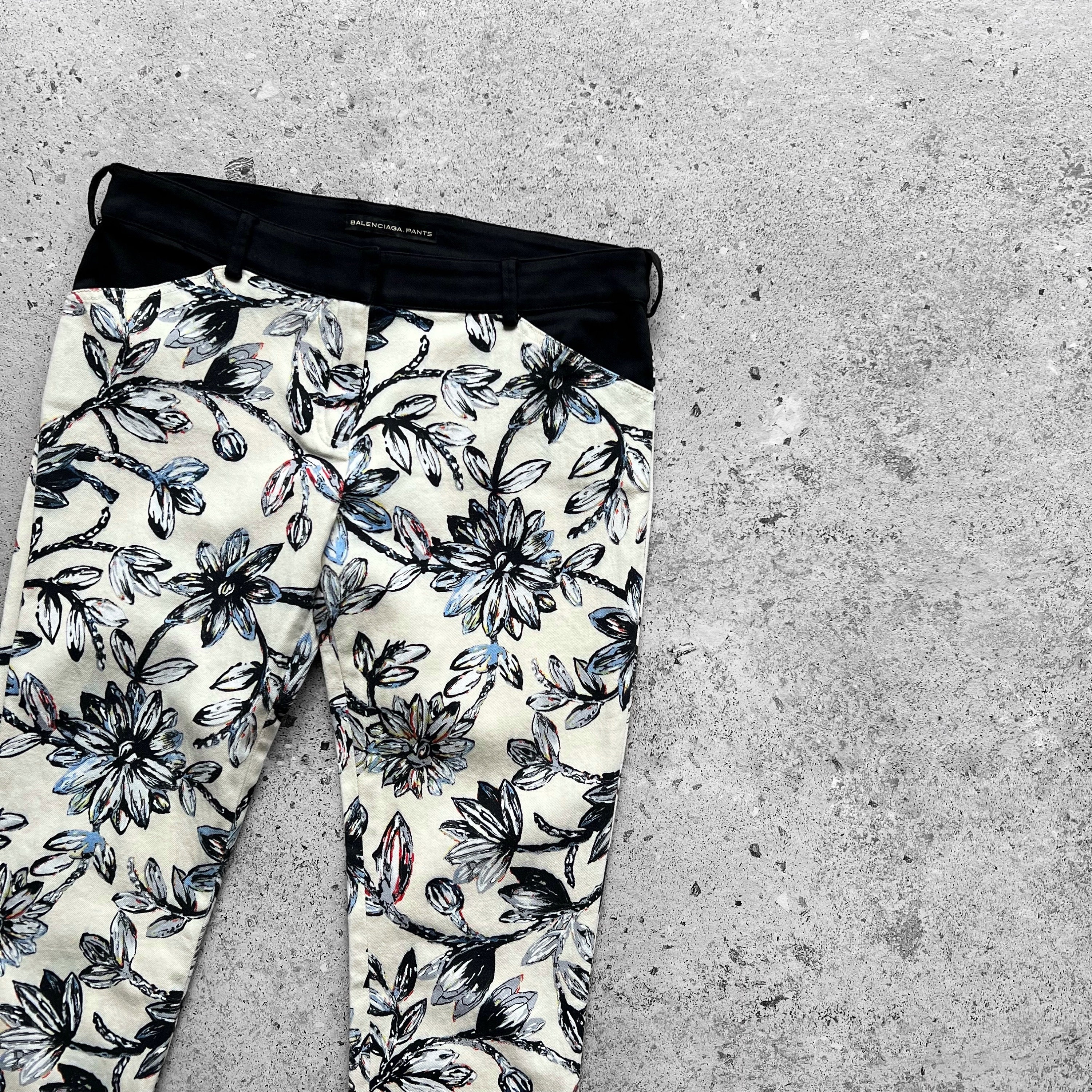 ●送料込●BALENCIAGA● floral print パジャマパンツ Balenciaga Women's Floral Printed Premium Pants Skinny Leg