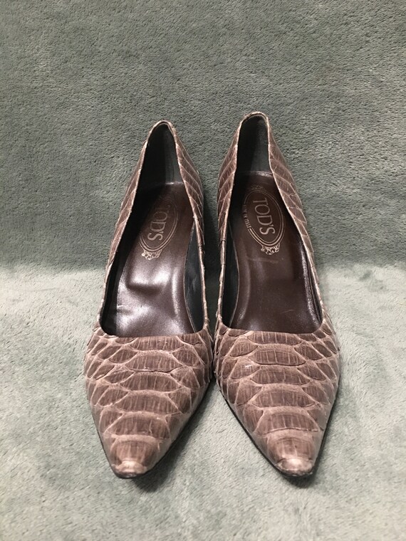 TOD'S Python Leather Gray Pointer Toe Pumps Size … - image 5