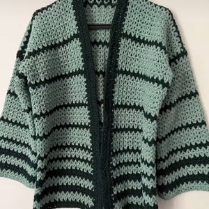 Häkel-Cardigan für Damen, süße Häkel-Cardigan mit Taschen, grüne Strickjacke, Geschenk zum Muttertag, Geschenk für sie Bild 1