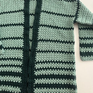 Häkel-Cardigan für Damen, süße Häkel-Cardigan mit Taschen, grüne Strickjacke, Geschenk zum Muttertag, Geschenk für sie Bild 2