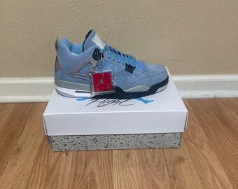 Jordan 4 UNC University Blue