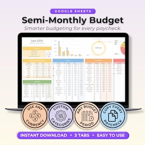 Op de afbeelding: Een laptopscherm met een halfmaandelijks budgetsjabloon voor Google Sheets met tabellen, grafieken en financiële gegevens voor juni 2026. Vier ronde iconen eronder bevatten de tekst: Use Any Currency, Custom Categories, Any Budget Period, Copy Every Paycheck.