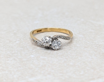 Vintage Toi et Moi Diamond Ring in 18k Gold