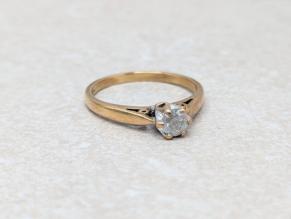 Diamond Solitaire Engagement Ring in 9k Gold - image 2