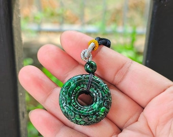 ビルマ産翡翠ピシュウペンダント、彫刻翡翠タイプA - Etsy 日本