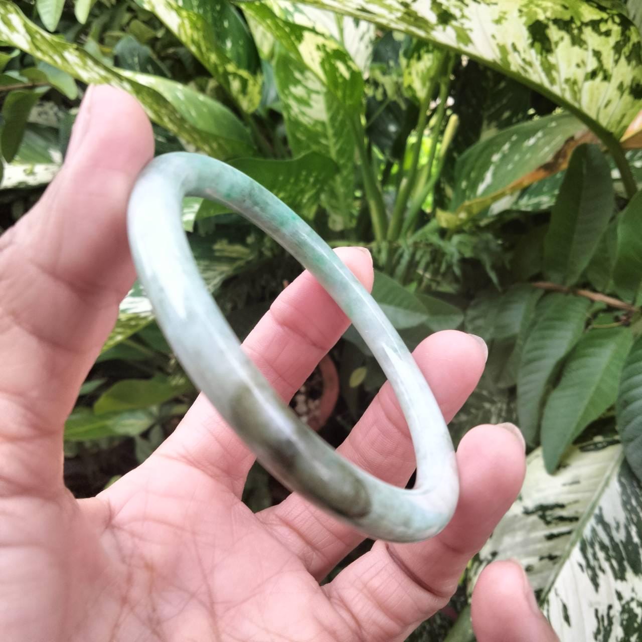 Genuine jade bangle - Etsy 日本