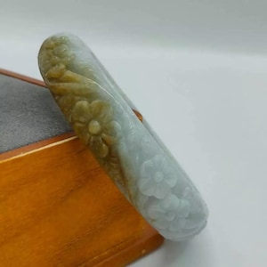 Burmese Jade Bangle Jade Bracelet Carved Flower Yellow and Purple-White Inner Size 58 mm