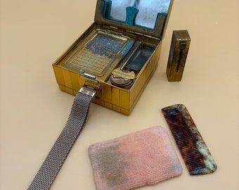 Porte-monnaie compact antique des années 1950 en or gaufré, maquillage, étui à cigarettes compact